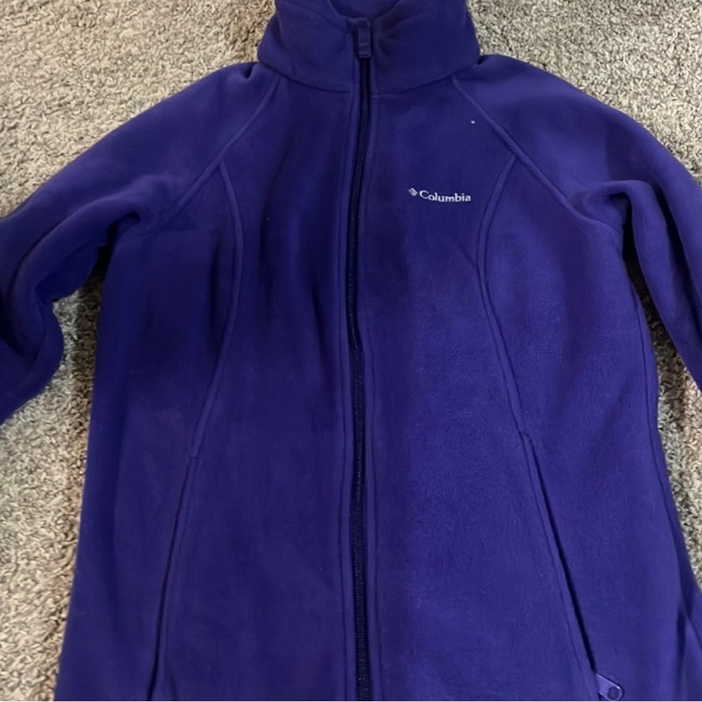 Women’s Columbia fleece jacket